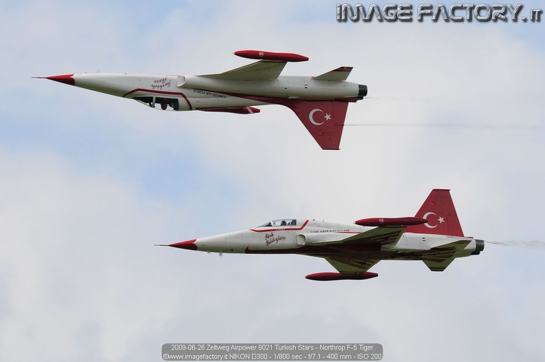 2009-06-26 Zeltweg Airpower 8021 Turkish Stars - Northrop F-5 Tiger.jpg